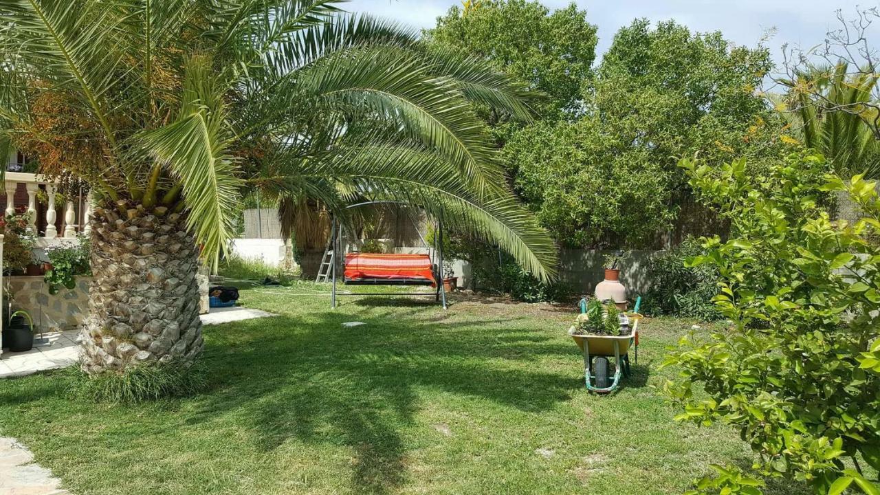 Casa De Los Amigos Бусот Экстерьер фото